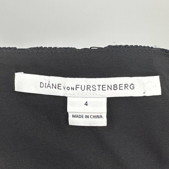 Diane von Furstenberg Elley Mini Skirt Wave Lace Lined Front Pocket Black Size 4 - Picture 5 of 7